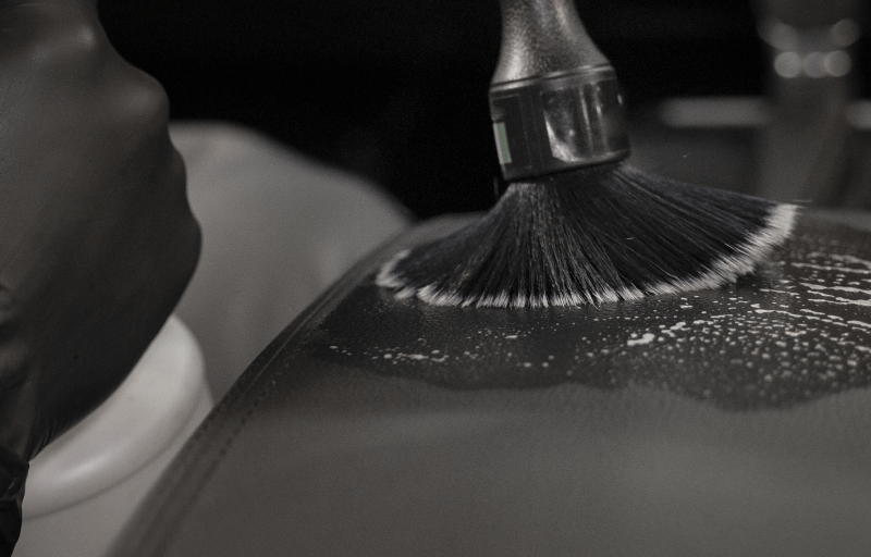 Czyszczenie auta w środku Gniezno